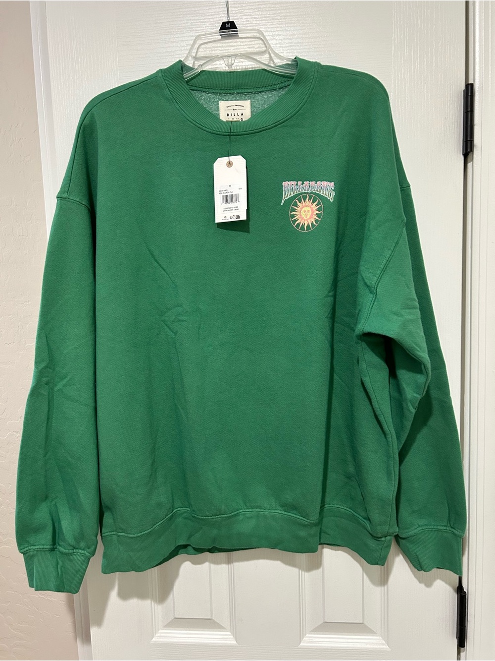 NWT Billabong Women’s Oversized Green Graphic Ride In Crewneck Sweatshirt